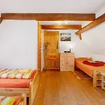 'am Waldrand' Lägenhet