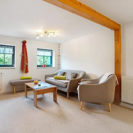 Апартаменты 'am Waldrand' Bad Gottleuba-Berggiesshuebel