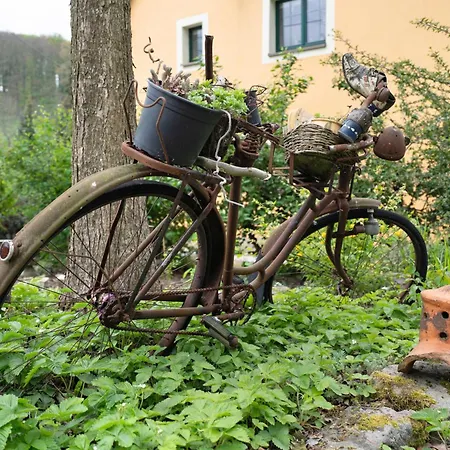 Апартаменты 'am Waldrand' *