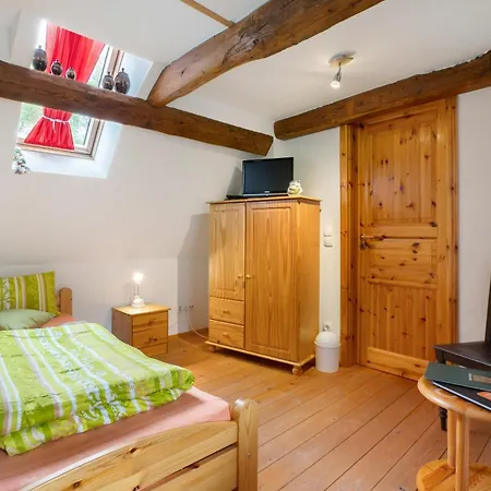 'am Waldrand' Apartment